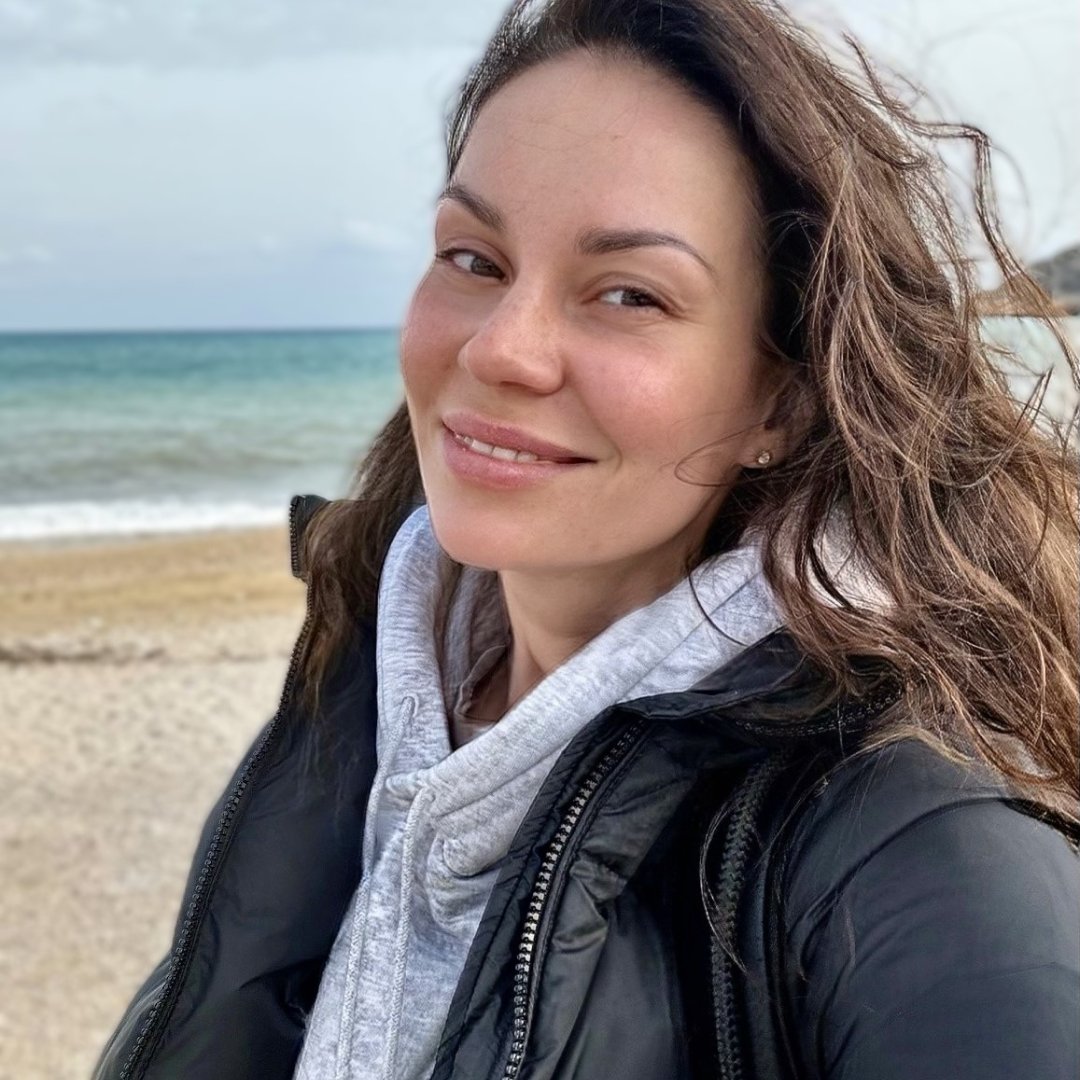 KievPersonals's tweet photo. Hi, I'm Daria! I'm 38 years old. I take pride in being attentive, kind, and responsible in all areas of my life. 🥰

Interested in who I am?

Visit my profile &amp; let's connect. https://t.co/veFfdoi2IE https://t.co/s9ldwvb7zN
