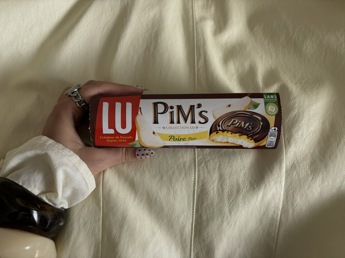 noturbizzzzzzz's tweet image. my favorite snack