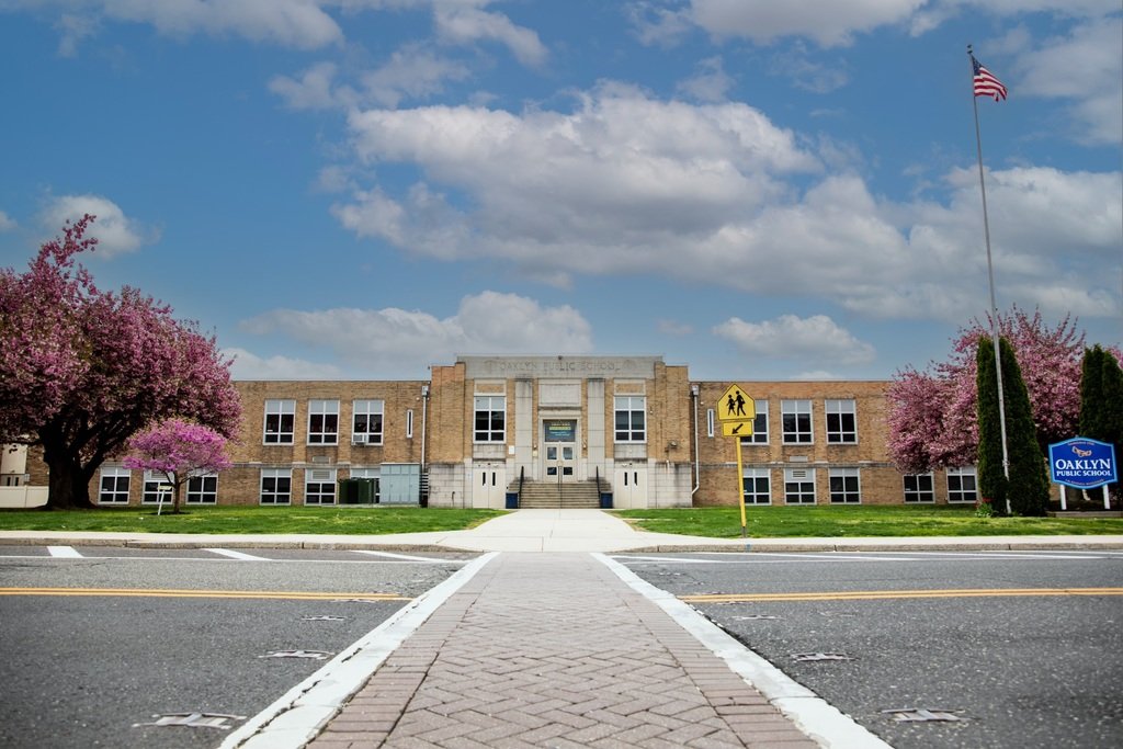 Welcome back!  We are so excited to start the 2025-2026 school year! The first day of school for all OPS students in grades preschool through fifth grade is Thursday, September 4, 2025 .