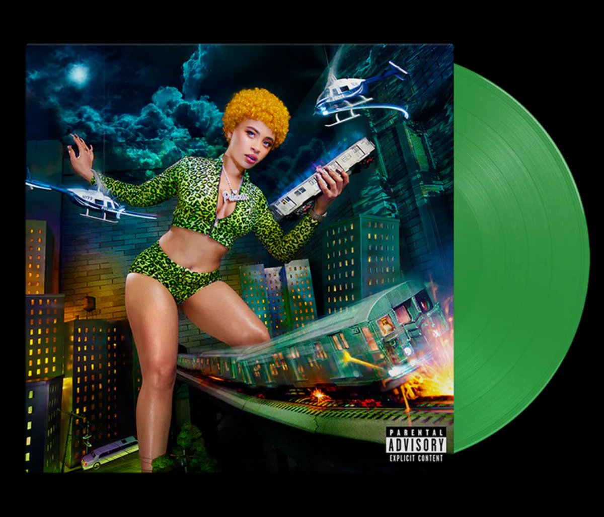 ICE SPICE Y2K! VINYL GIVEAWAY‼️

RULES… 
1. must be following me
2. must like &amp; retweet
3. comment if your favorite pic of ice spice and favorite song from y2k!

Winner will be chosen randomly and i will personally pay for and mail the vinyl to the address you send me. 

WINNER