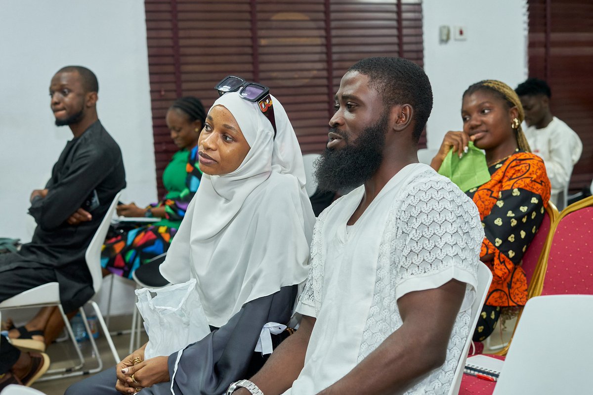 Lagos Tableau User Group (@lagostug) on Twitter photo Huge thank you to our amazing speakers <a href="/mrAy0xu/">Tobi Williams</a> , <a href="/AbbyViz/">DataVizAbby</a> , <a href="/Klaw_ski/">seBASHtine</a> & <a href="/tbigsho_/">Olushola Olojo</a>, and <a href="/de__techie/">Fakayode 📊📉</a> , <a href="/Naeto__/">🧚🏿♀️</a> & <a href="/ahmakah_twbx/">Jennifer Eneh</a> for sharing their journeys. You made the day unforgettable! 🙌 Huge thank you to our amazing speakers <a href="/mrAy0xu/">Tobi Williams</a> , <a href="/AbbyViz/">DataVizAbby</a> , <a href="/Klaw_ski/">seBASHtine</a> & <a href="/tbigsho_/">Olushola Olojo</a>, and <a href="/de__techie/">Fakayode 📊📉</a> , <a href="/Naeto__/">🧚🏿♀️</a> & <a href="/ahmakah_twbx/">Jennifer Eneh</a> for sharing their journeys. You made the day unforgettable! 🙌