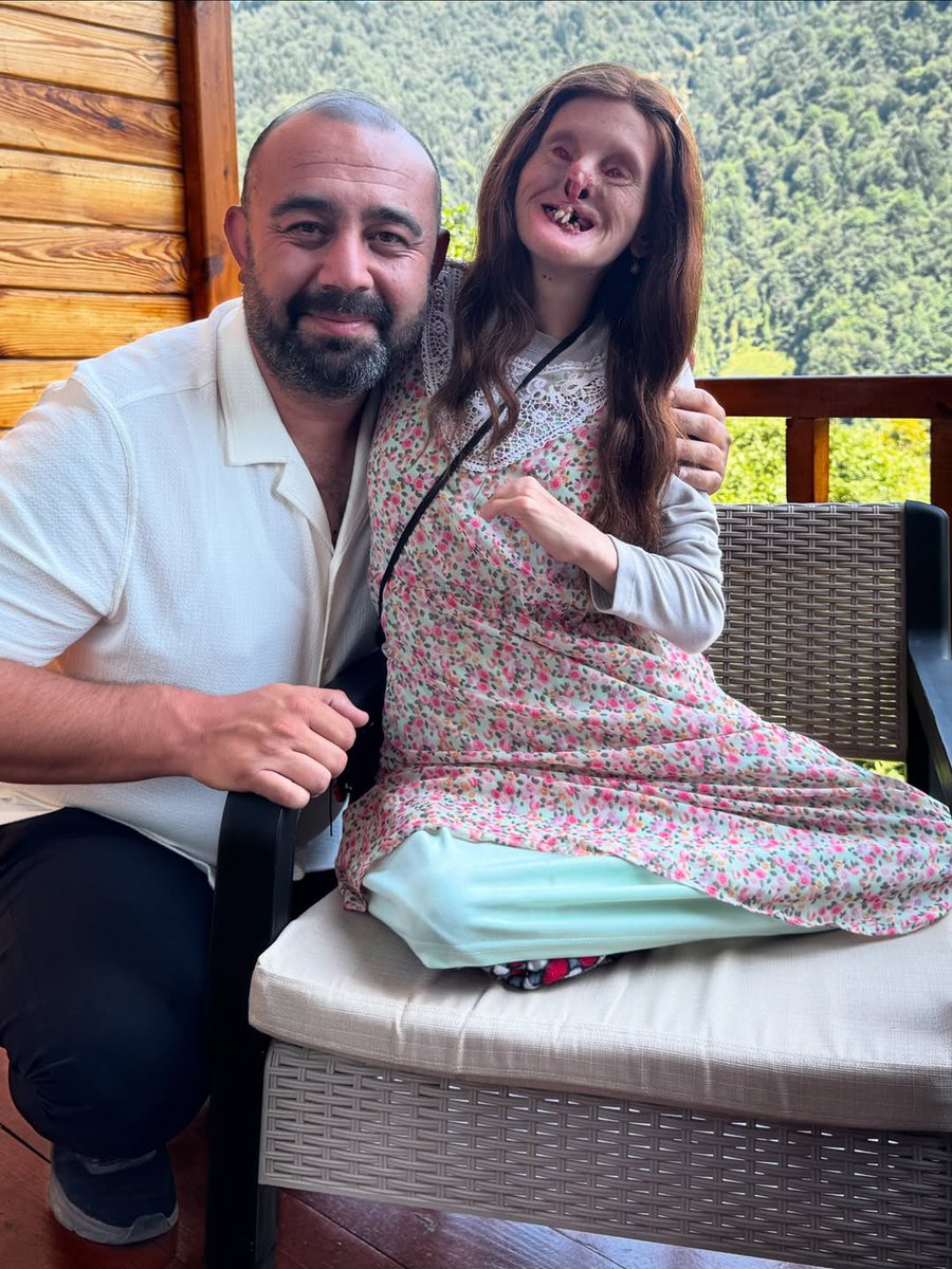 Güzel kızım Rabia 🥰 Sonunda kavuştuk ❤️‍🩹 Sizlere çok selamı var..