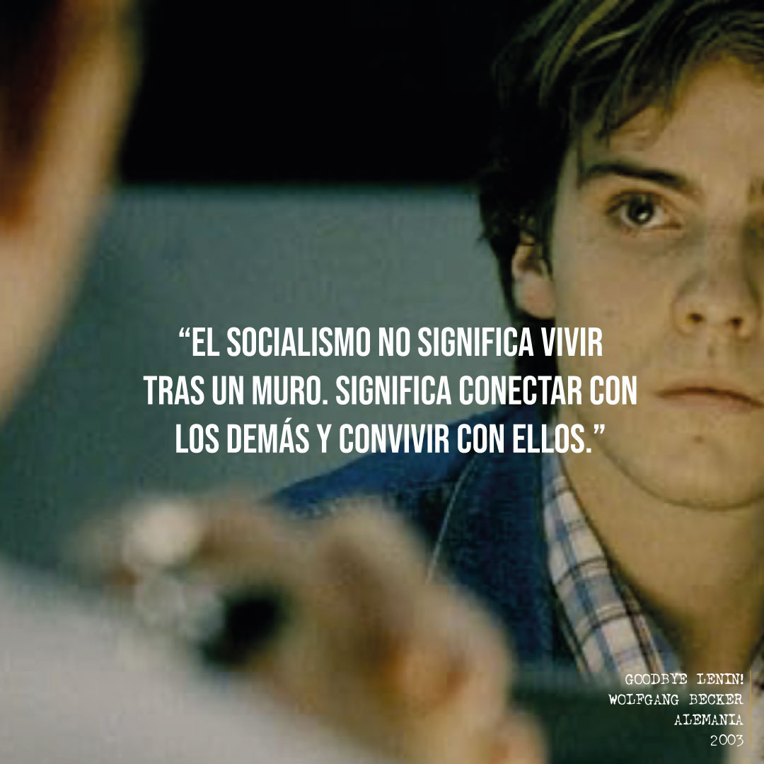 🇩🇪 l Goodbye Lenin! - ▻ Comedia • Drama • Romance • Ganó un BAFTA  [😂😲🥰🎥] ▸ Estreno: 13 de febrero de 2003. ✍️ Guionistas: Bernd  Lichtenberg, Wolfgang Becker, Achim von Borries. - #FelizMartes #BuenMartes  #MadeInCine #Cine #Cinema #Frases #Quotes, image size:1080x1080