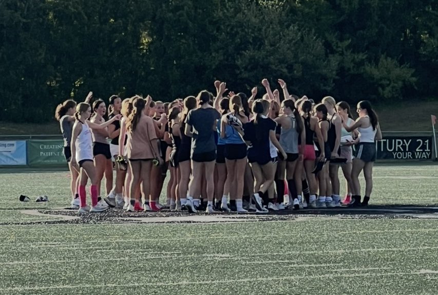 Day 1 is in the books! See you at 2:45pm (wear your #) at the Plateau ready to run. Finishing @ the stadium from 4 - 6pm. Everyone bring your “A” game! 
♥️🦁🏑
