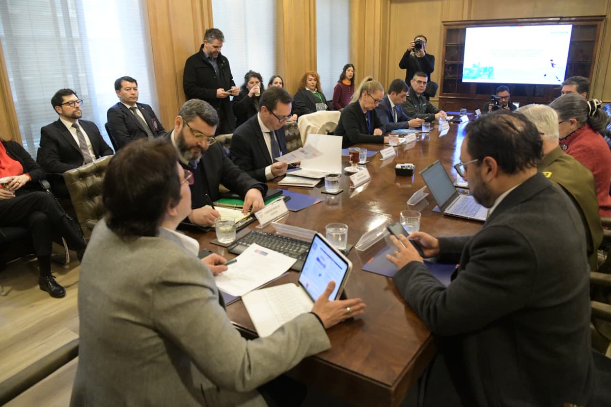 Sename Gobierno tweet media