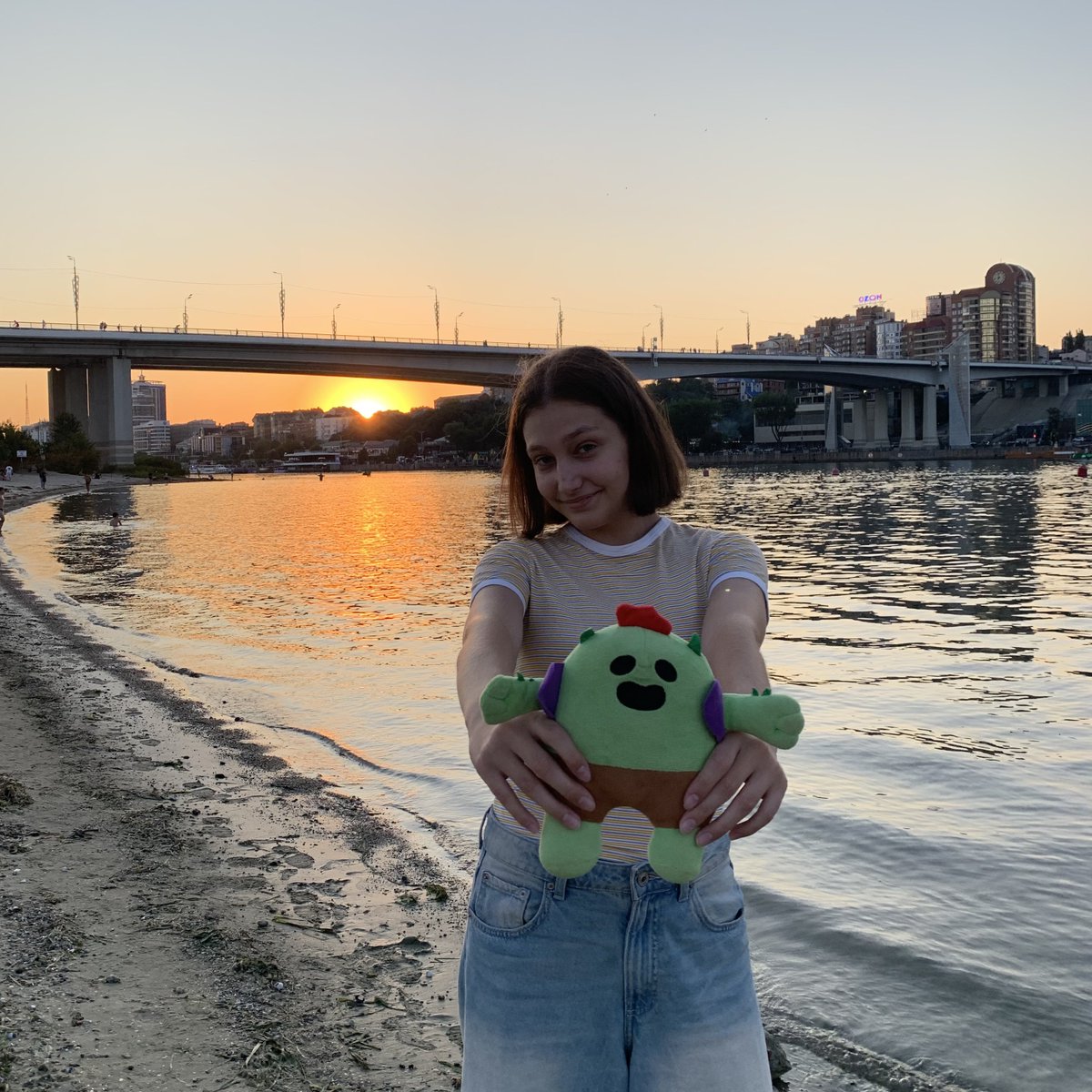 leraberuvrotVGX tweet media