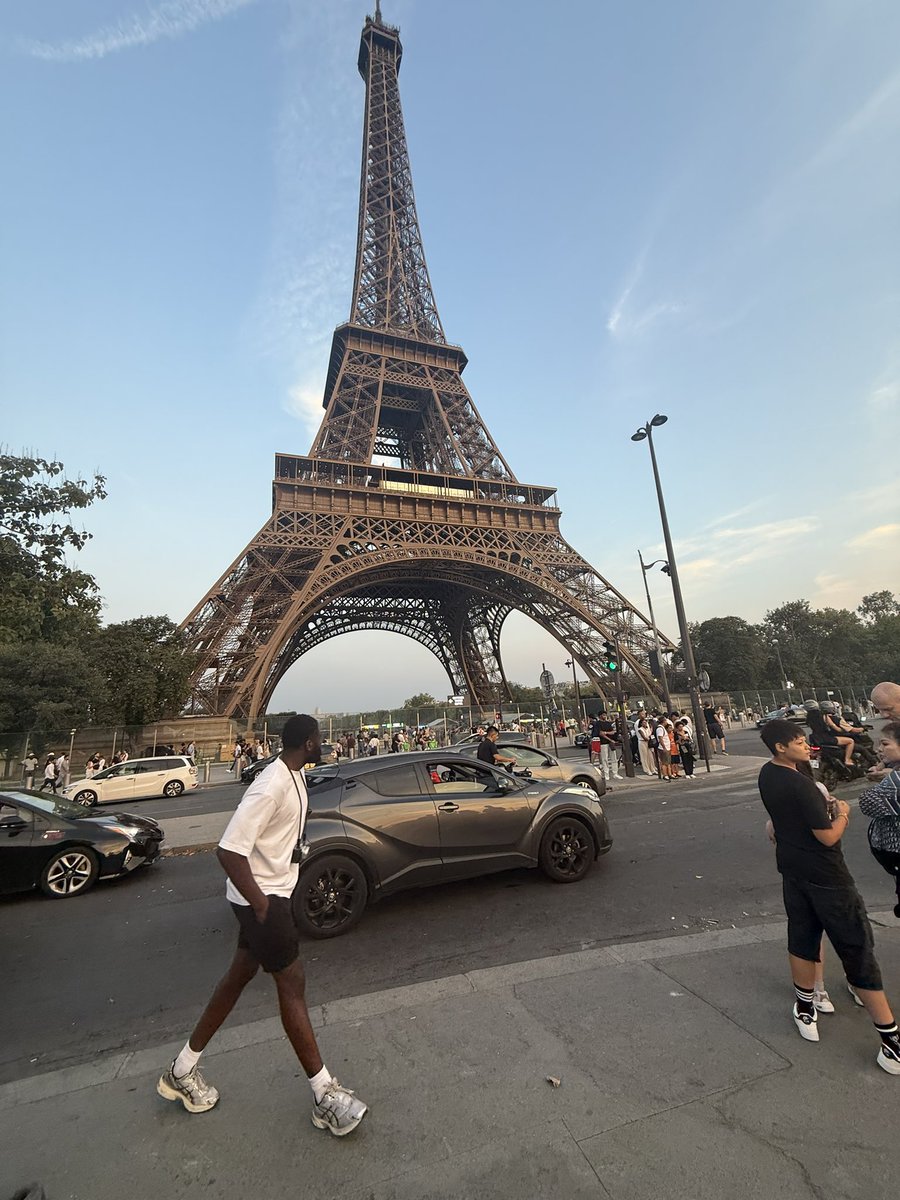 sarx 🕊️ tweet media