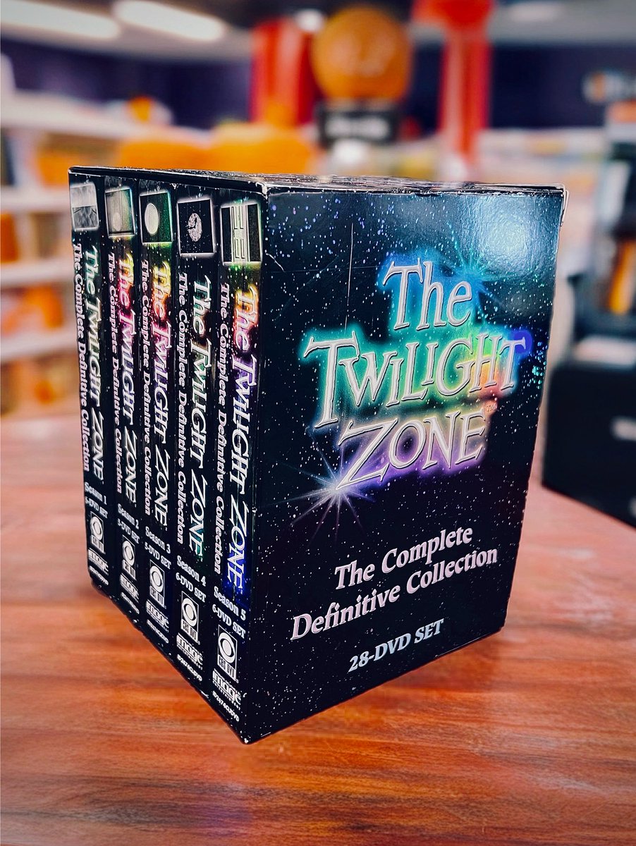HorrorNThShdw's tweet photo. The Twilight Zone Series on DVD
#TheTwilightZone
#RodSerling
#TwilightZone
#ClassicHorror
#PsychologicalHorror
#SciFiHorror
#AnalogHorror
#DVDCollection
#PhysicalMedia
#MovieCollector
#DVDBOXSET
#MediaCollector
#FilmBuff
#RetroTV
#ClassicTV
#RetroVibes https://t.co/xYqflxK6TO
