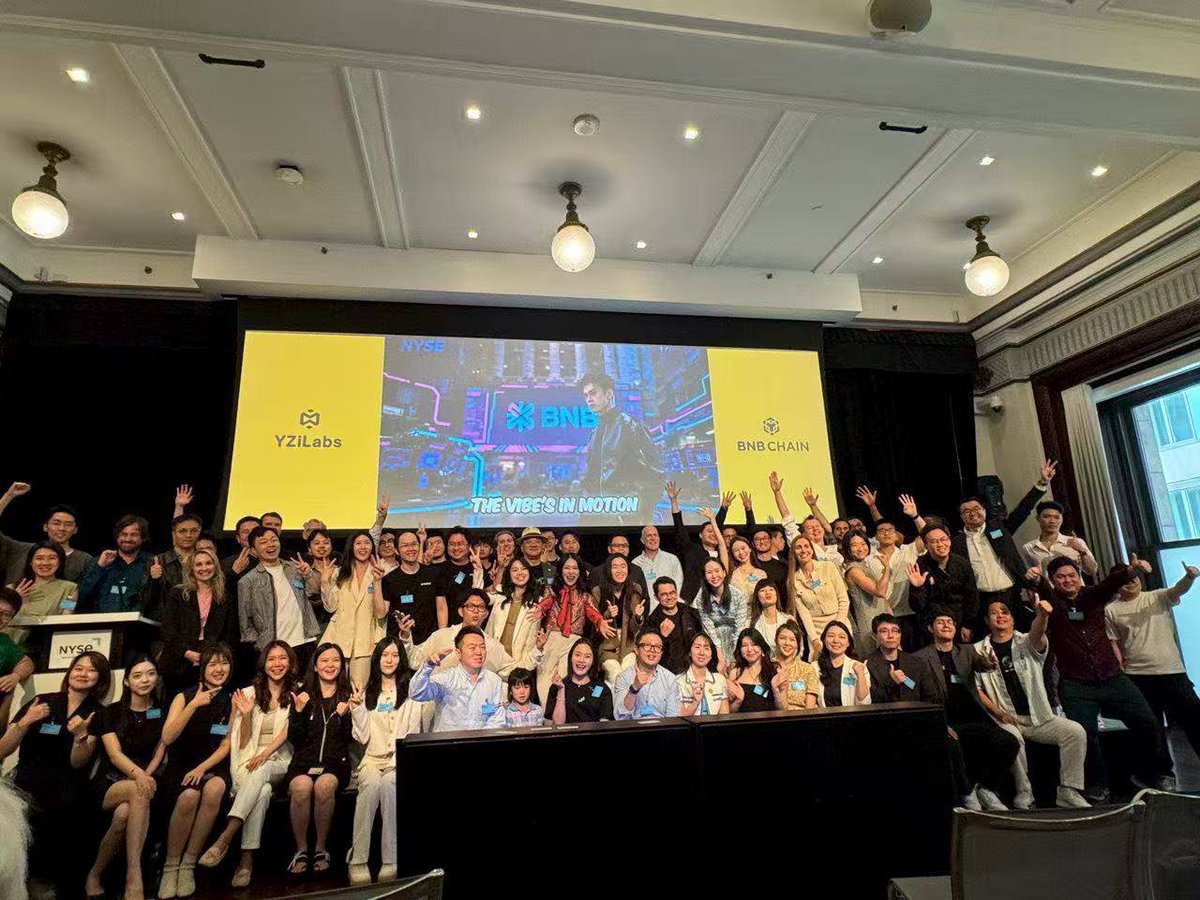 AssetoFinance's tweet image. On the #InsideMVB stage, every Builder is rehearsing their own script 🎭
Asseto’s role? Turning #RWA from background props into the main character. 🌟