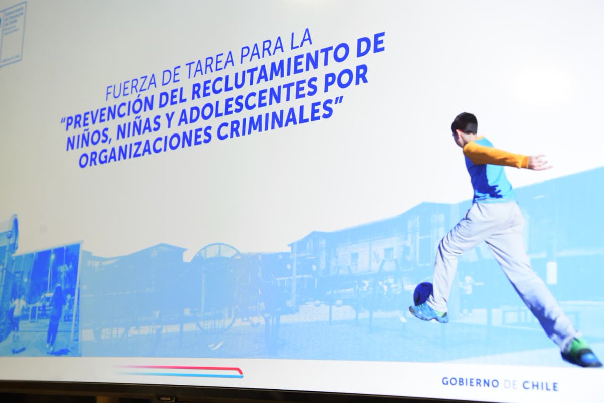 HOY 📅
✅Directora del Sename asiste a la primera sesión de la fuerza de tarea para la Prevención del reclutamiento de niños, niñas y adolescentes por organizaciones criminales, convocada por la <a href="/SubPrevDelito/">Subsecretaría de Prevención del Delito</a> en el marco del Comité Interministerial de Prevención en Infancia.