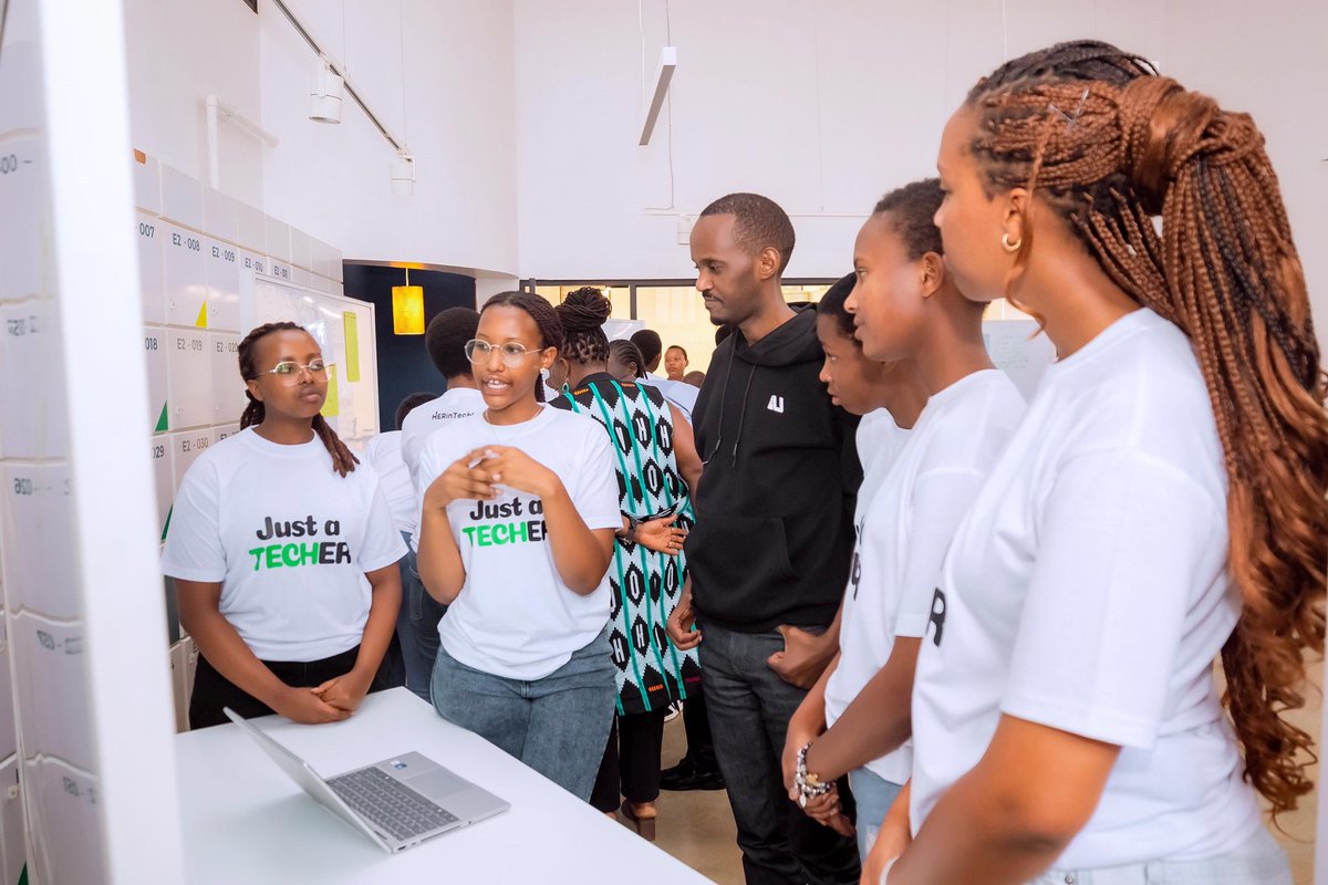 Her In Tech tweet media