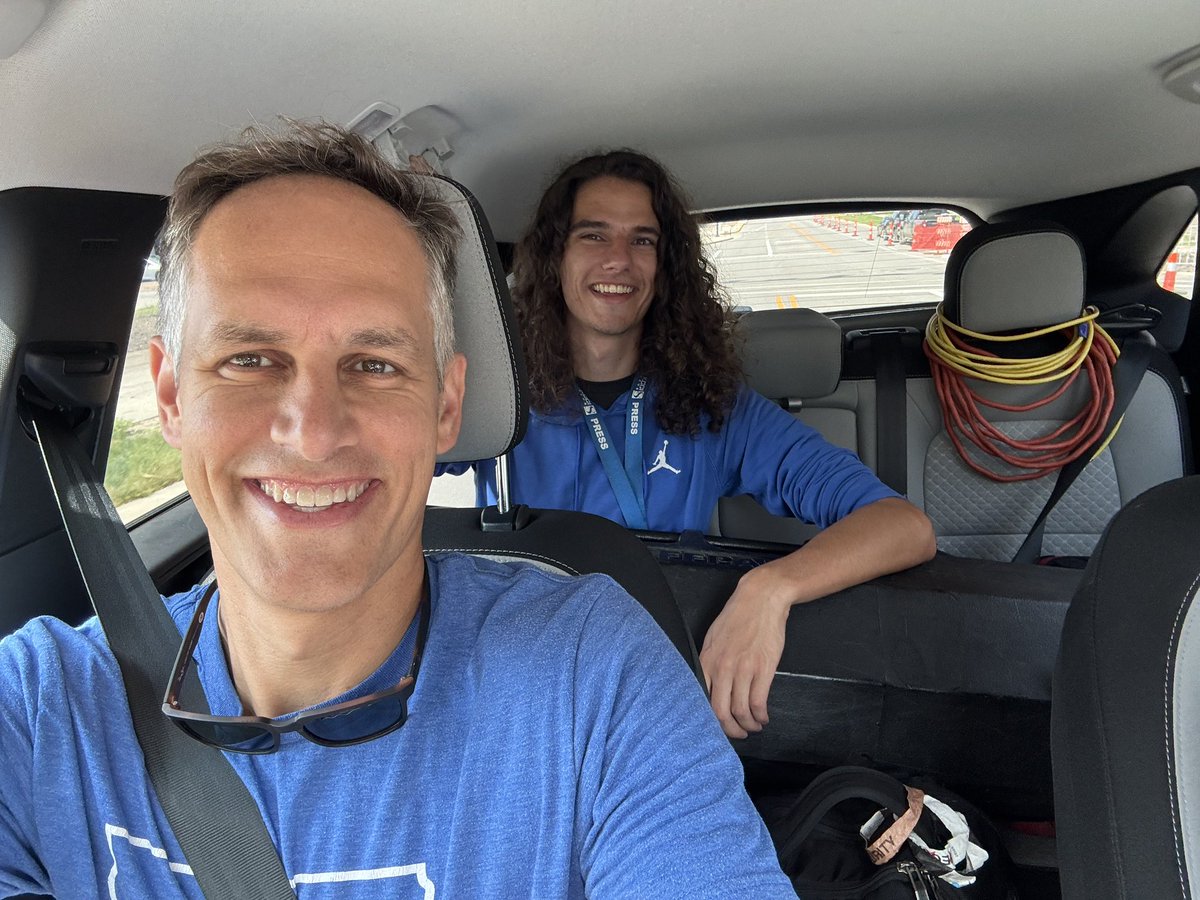 We celebrated too soon. 🙂
<a href="/KCCINews/">KCCI News</a> digital boss/hoss Adam Wilson and photog <a href="/dpcoon1/">Dylan Coon</a> re-Tetris-ed our gear after these were snapped. And NOW Adam is driving us to the airport to meet Stacey Horst. Then wheels up for Chicago then to Dublin! #cyclones who else is traveling today?