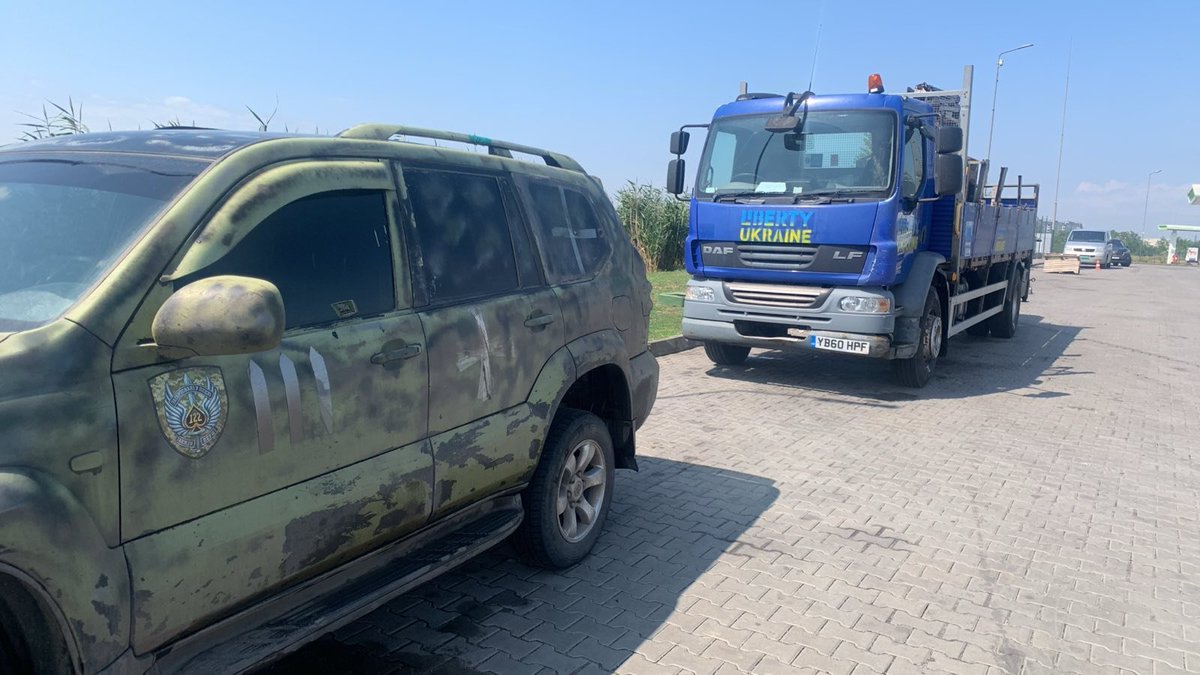 Teoyaomiquu's tweet image. Hello everyone, I know that we are all eager to see the war end, negotiations succeed, and peace return. But the reality is - it won’t happen soon. That’s why I’m fundraising for a new batch of engineering equipment: excavators and trucks with cranes. The donation link is at the…