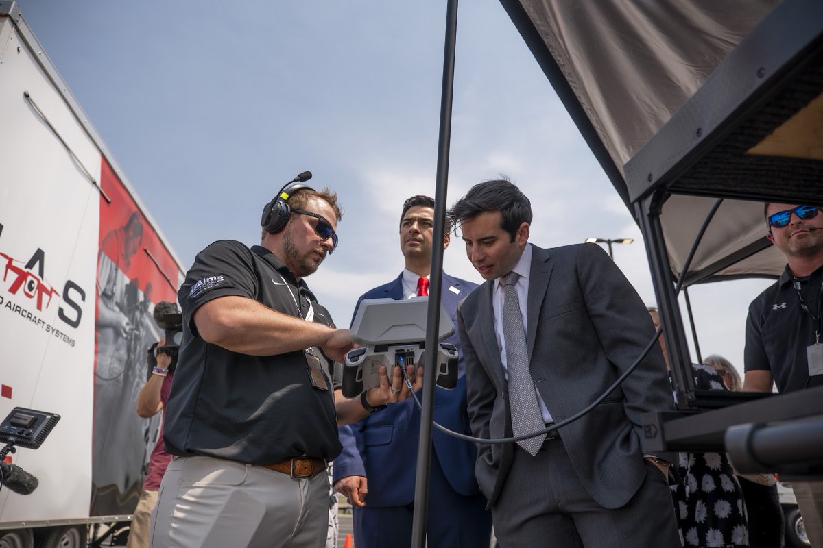 It's National Aviation Day! As a former Blackhawk pilot, it's an honor to advocate for #CO08's aviation sector in Congress.

From drones to space technology, our district is leading the way in pioneering the skies. ✈️🚁🚀