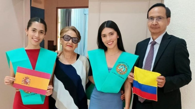 U_ElBosque's tweet image. Nuestra primera doble titulación en Optometría con la Universidad de Murcia en España, marca un hito que conecta la formación local con estándares internacionales.

Lee la nota aquí 👉🏻ow.ly/tmfm50WH9xB

#Optometría #DobleTitulación #EducaciónGlobal #España #Intercambio