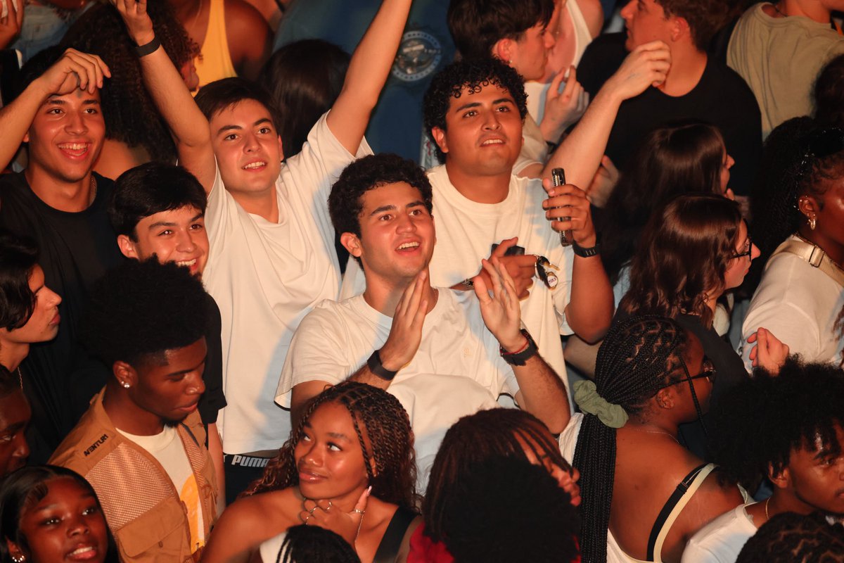 LSU Residential Life tweet media