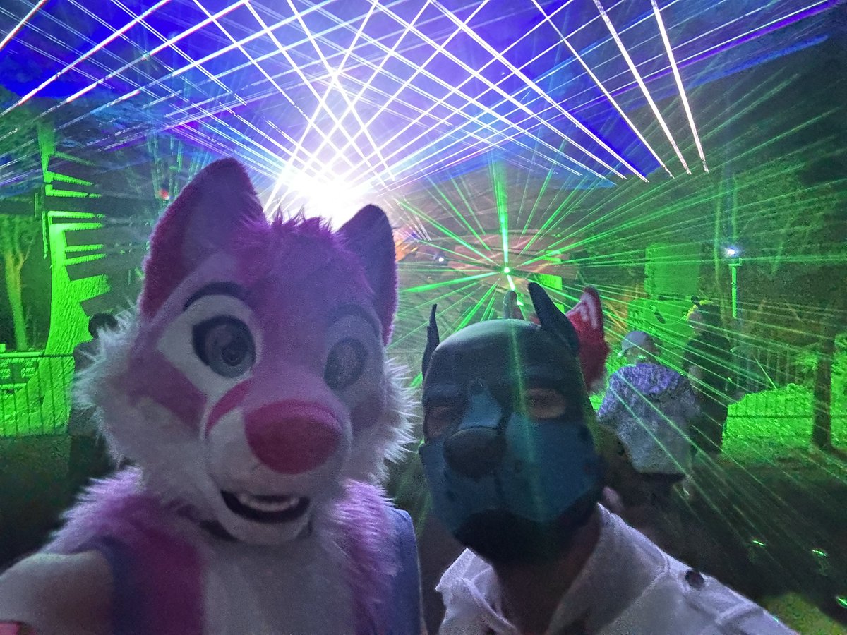 Axel the DRAGON/DOG 💦 💖 tweet media