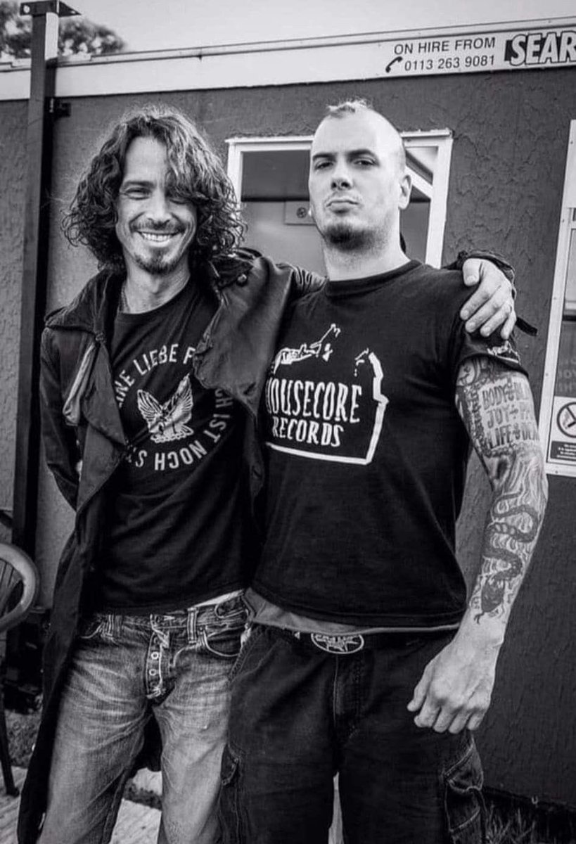 My two saviours, but someone’s missing 😢