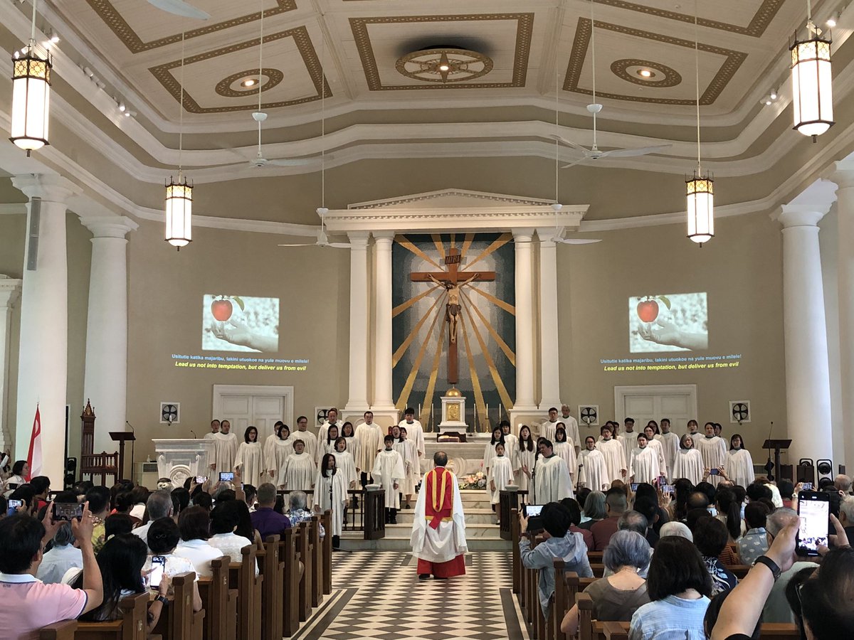 AgnesCheung99's tweet photo. 17 Aug Attended The Cathedral of the Good Shepherd mass and met ex-CJC choir teacher Sir Dr Peter Low🙏🏻

#HeavenlyFather #God #Lord #JesusChrist #HolySpirit #HolyTrinity #BlessedVirginMary #SacredHeartOfJesus #ImmaculateHeartOfMary
#TheCathedraloftheGoodShepherd https://t.co/DBWqAjM0rS