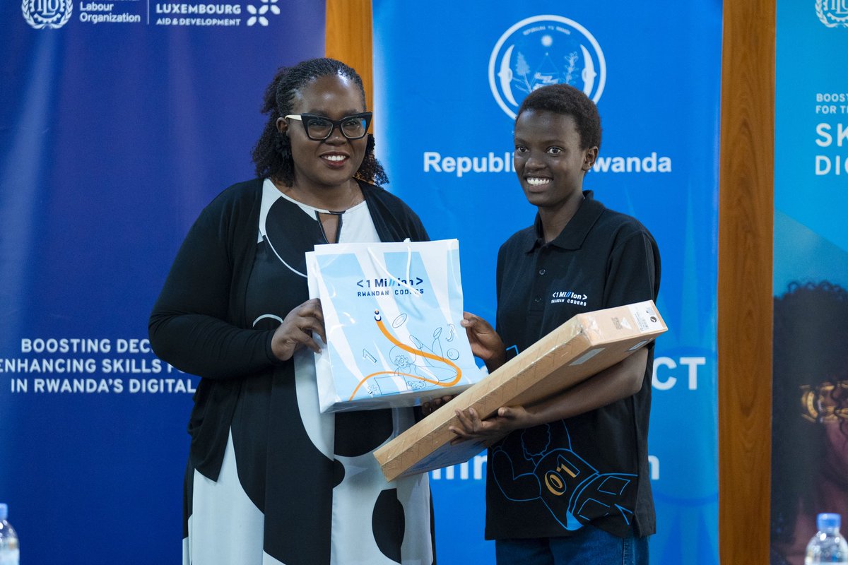 RwandaICT's tweet photo. We also proudly recognized Adeline Ntibagwe from École Technique Saint Kizito, Musha – Rwamagana, as the top performer of the week (11–16 Aug) in Smart Ibiruhuko. 

#DigitalSkills #SmartIbiruhuko #RwandaICT #InclusiveInnovation #1MillionCoders https://t.co/WqoNkAALgF