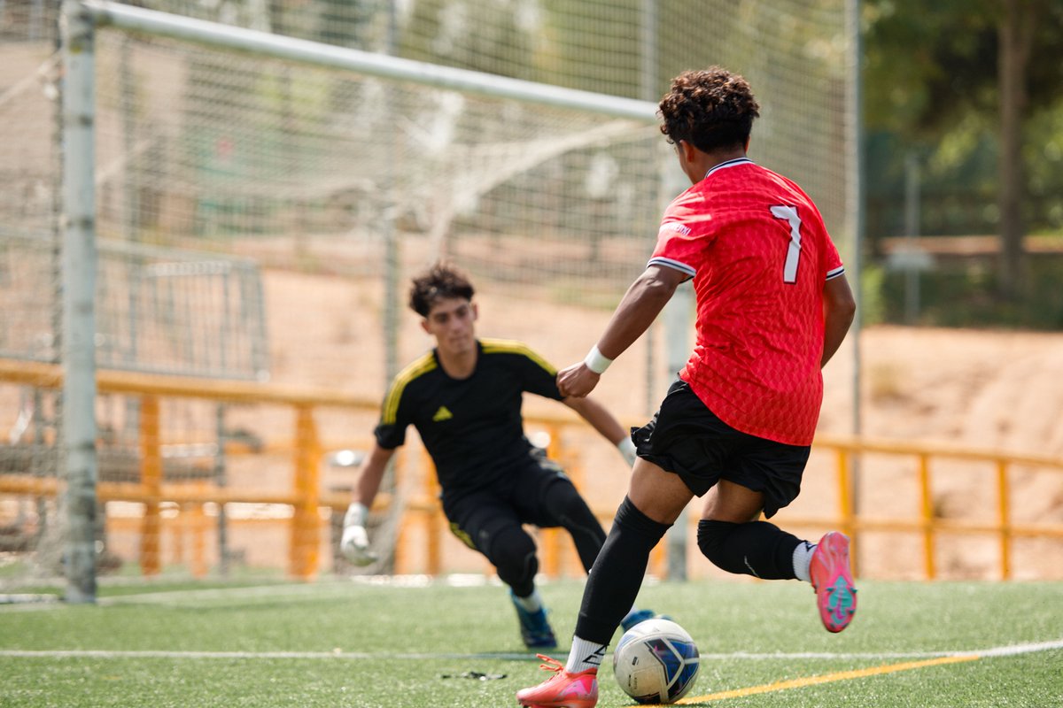 inspiresportNA's tweet photo. Game #2! More match action for the @soccerdotcom #ClubPartnerXI boys! 📸 ⚽️ https://t.co/VBB54q7gta