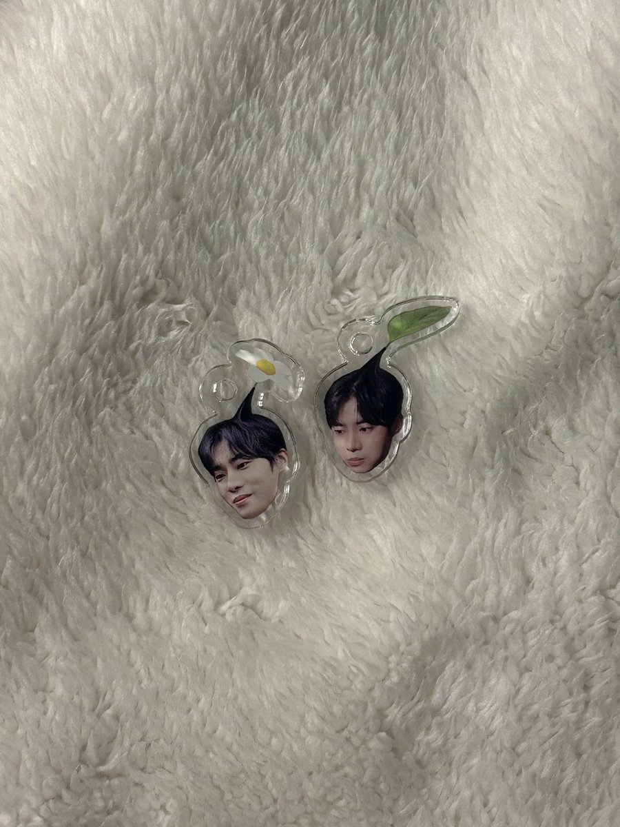 chuuanng's tweet photo. 키링 100원 이벤트 ⭐️
-배송비(반택) 부담 가능하신 분만 참여부탁드려요!
-총 두분 뽑고 랜덤으로 둘 중 하나 보내드려요!
-rt해주시면 참여완료입니당
(참여자 없을 시 삭제예정입니다!) https://t.co/mDApAPWooS