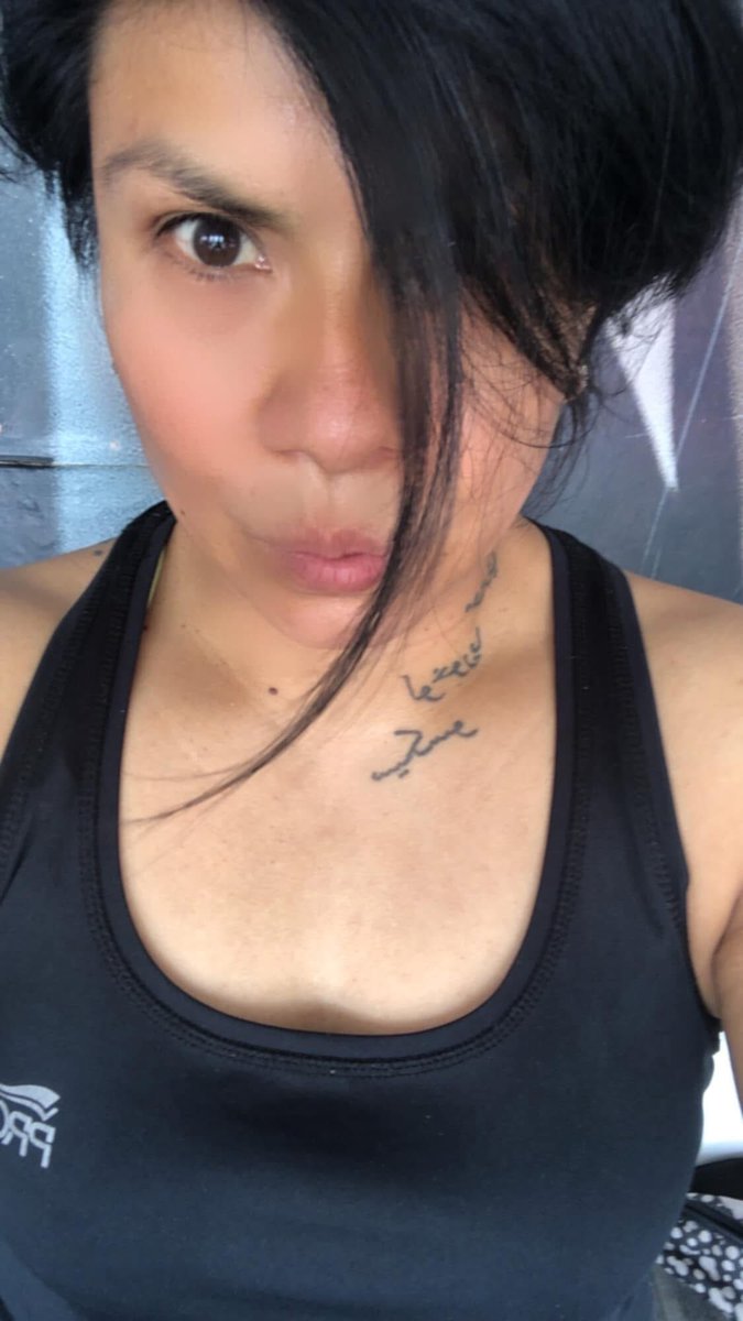 Belem10873765's tweet photo. Que tengan un maravilloso y chingon martes !!! 🤗

A darle con toda la actitud !!! No olviden sonreír 😃 es gratis ! 

Buenas vibras a todos !! ☀️🌈✨🙏🏻
#terminandoclases #bodycombat 🥊🥊 https://t.co/iFZU4p73rE