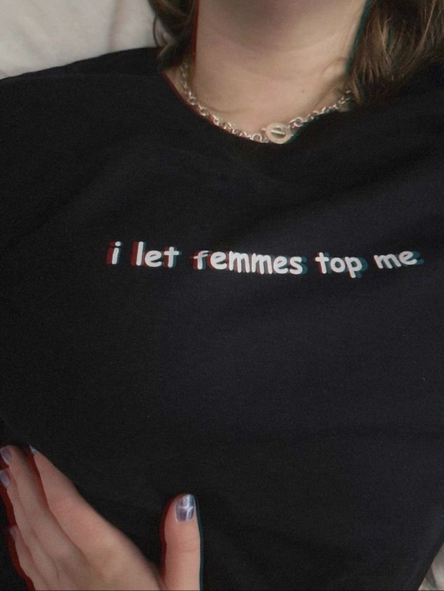 sapphicflix's tweet image. 