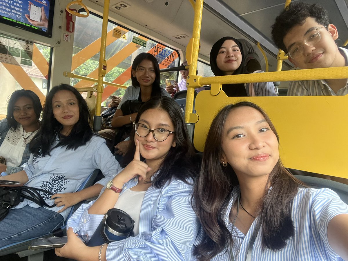 Allysa tweet media