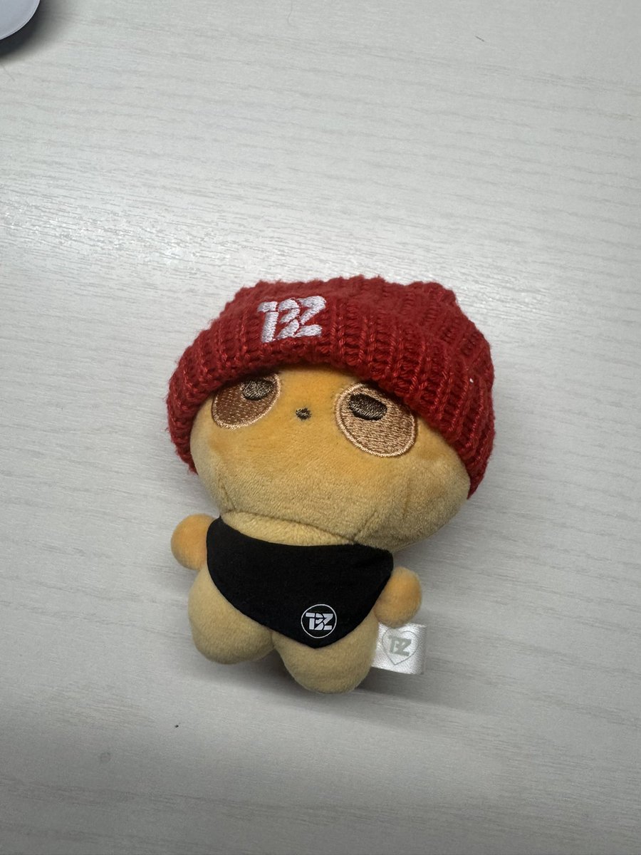 떤굴이 양도 2.5 포카x인형본품만

더보이즈 콘서트 상연 제이콥 영훈 현재 주연 케빈 뉴 큐 선우 에릭 더비 팝업 분철 팬싸 포토회