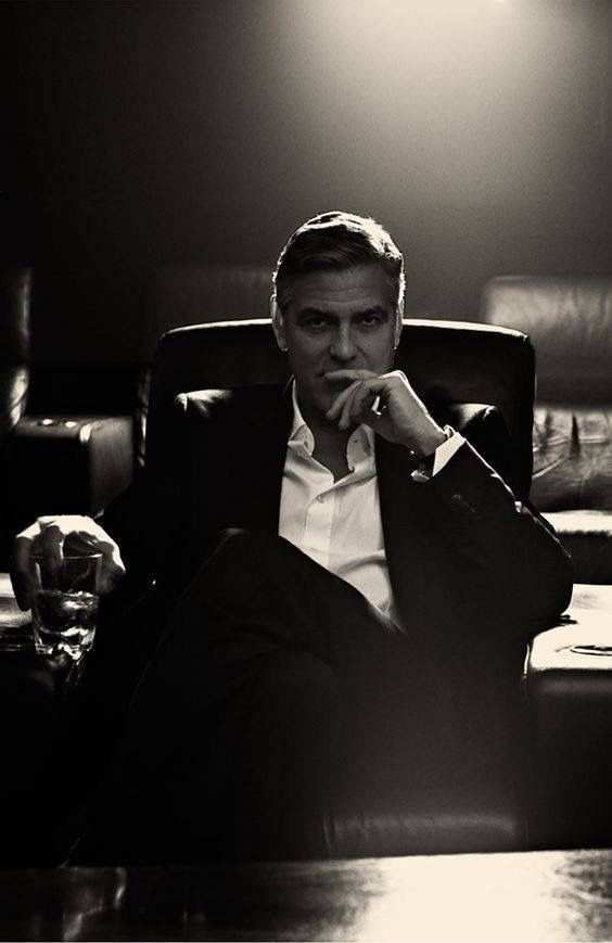 14 reglas imparables que te convertirán en una verdadera potencia.

1. Mira a los ojos a las personas, sin importar quiénes sean.