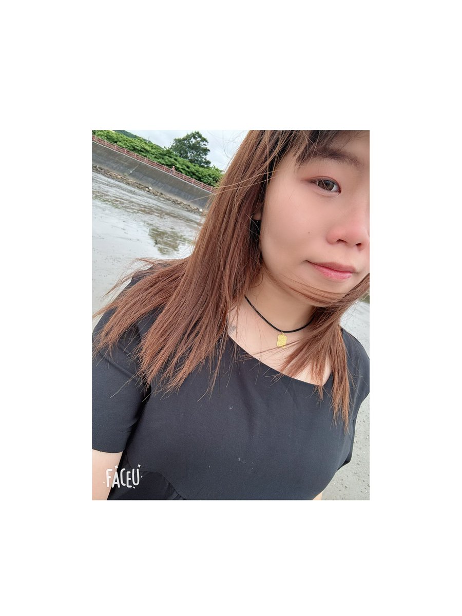 cc1020__'s tweet photo. 想要請大家幫我動動小手
追蹤一下https://t.co/pmzL87OtSk
這個IG🙏
幫我衝衝人數
有來新竹也可以來這邊喝酒打鏢休閒一下❤️ https://t.co/ZrjkKYCzJH