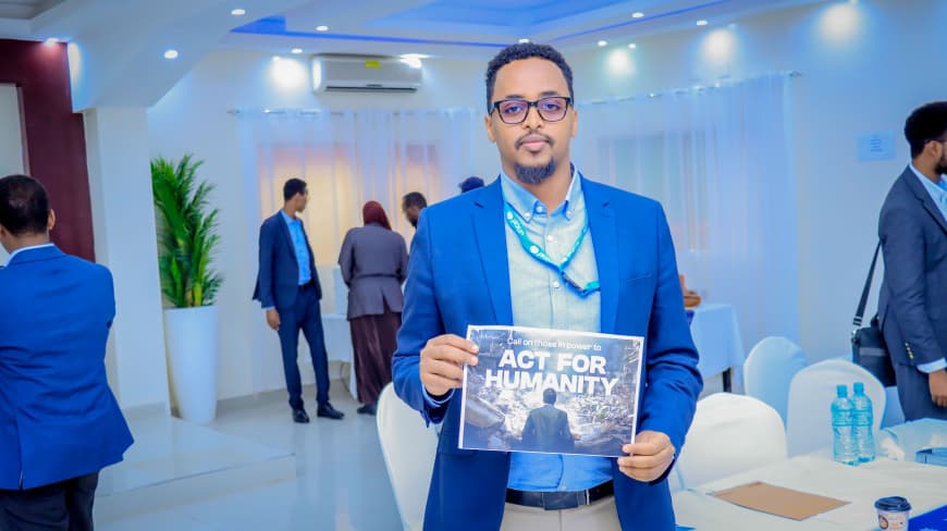 WHOSom's tweet photo. In Hargeisa, @WHOSom's Deputy Representative Dr. Kamil Mohamed, members from @SomalilandMoHD , and other partners came together to recognize the courage of health workers and advocate for their protection. #ActForHumanity. https://t.co/MmEZjambSS