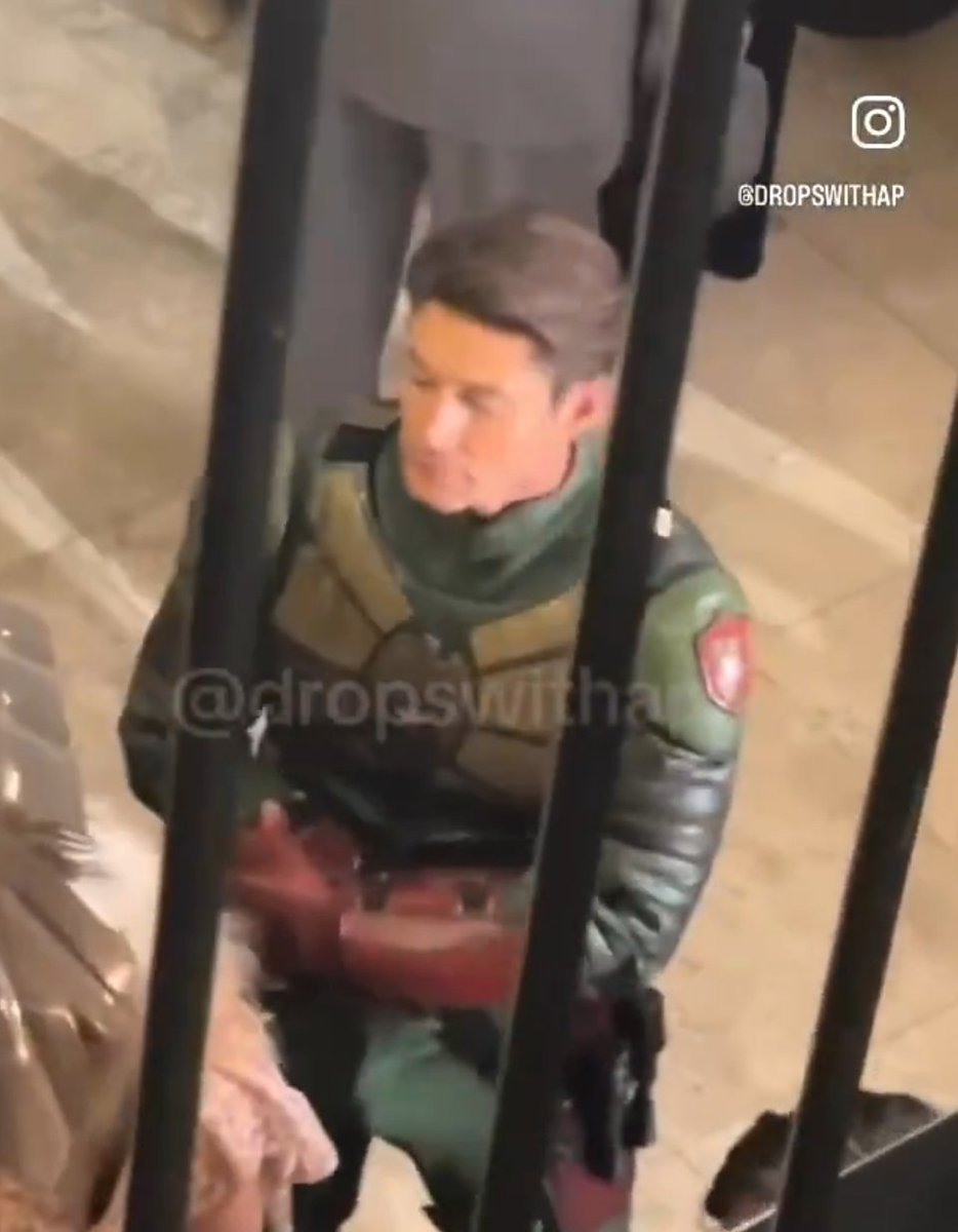 Jacklesthings's tweet image. Without the mask 😍 
#SoldierBoy #JensenAckles