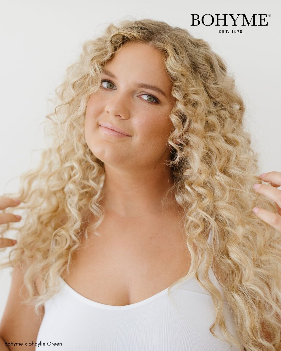 bohyme's tweet photo. We've got deep love for our Deep Wave extensions! Available in hand-tied or machine-tied styles, 12"-22", and a breadth of colors. DM us for a match! Plus, get fast, FREE U.S. shipping. #Bohyme #Hairextensions #DeepWave #curlyhair https://t.co/lEvrtS1zaW