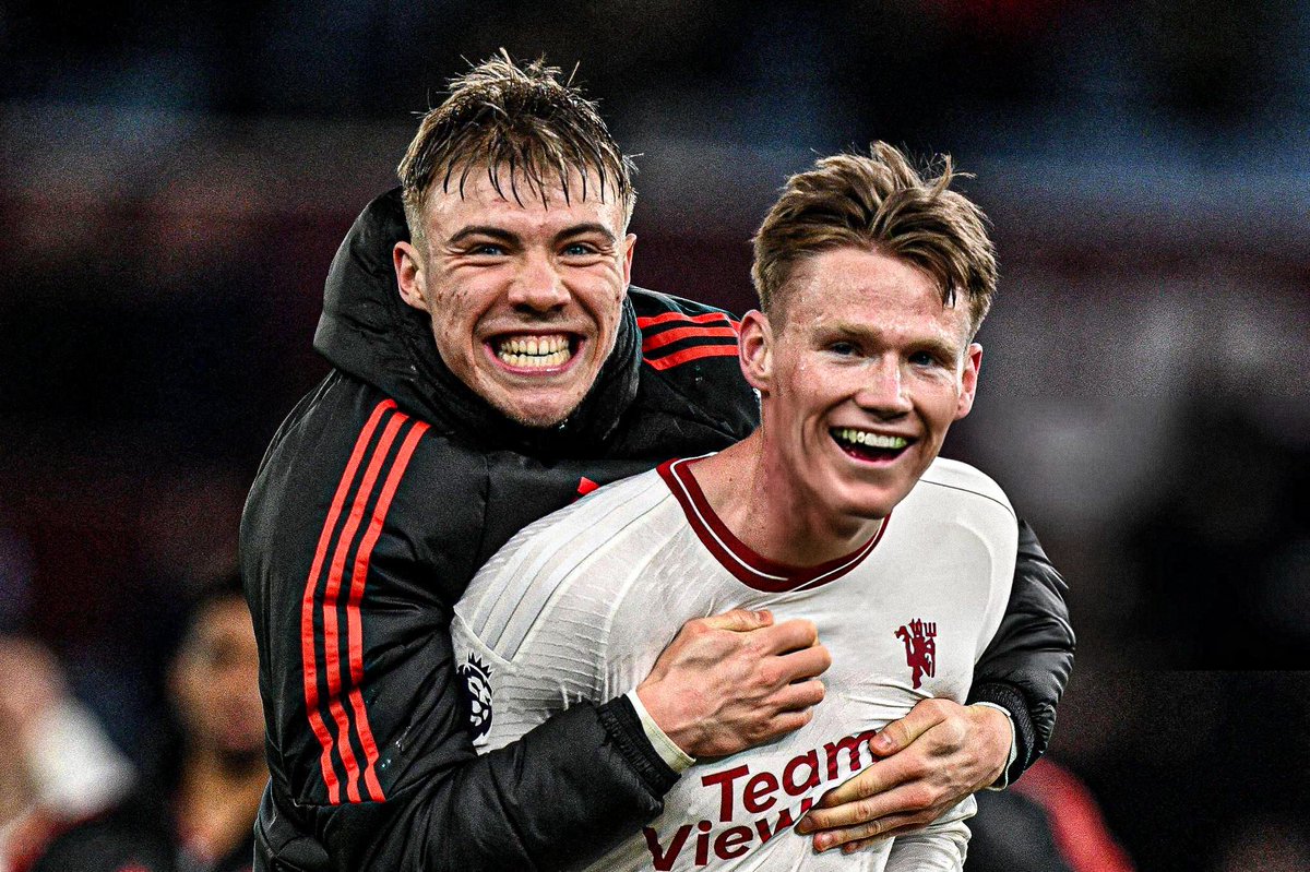 GennyDelVe's tweet image. 🚨 𝐁𝐑𝐄𝐀𝐊𝐈𝐍𝐆 | Il #Napoli insiste per #Hojlund. Contatti intensi nelle ultime ore tra #Manna e il club inglese per capire la fattibilità dell’operazione. Il danese prende tempo, ma vuole giocare la Champions League. È questo il jolly che può favorire gli azzurri