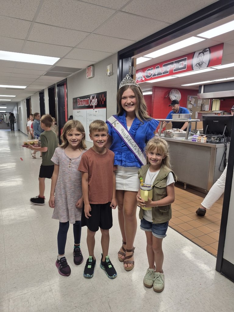 Special Guest at BES today! Miss Jackson County Fair was spotted in the cafeteria, spending time with kiddos!