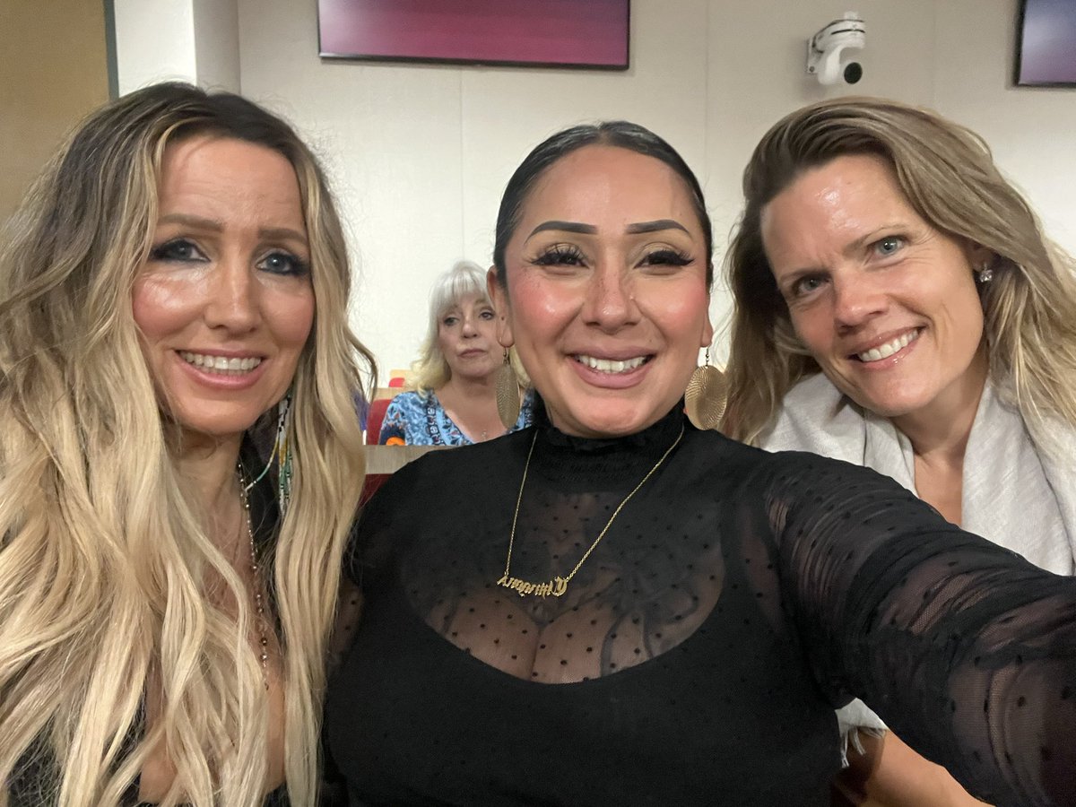 We are waiting for Senate Elections committee to start in California where Democrat legislators are ramming through re-districting. California loves challenging the constitution so it’s no surprise they are ramming this through. Senate at 9:30 and Assembly at 10:30. Here we go