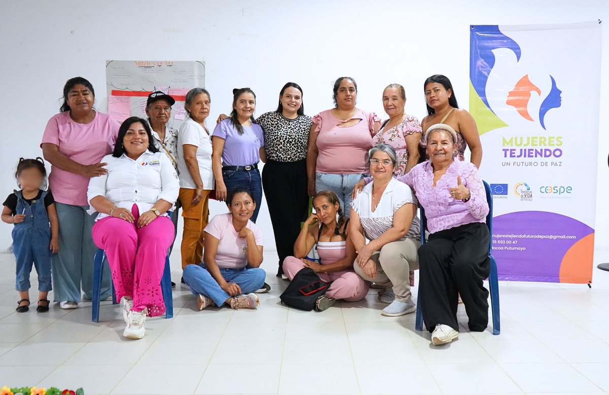 Consejo Consultivo de Mujeres del #ValleDelGuamuez en #Putumayo se consolida como la voz colectiva de las mujeres al reafirmar sus acciones a través de su plan de acción como ruta hacia la igualdad y toma de decisiones locales. #MujeresTejiendoUnFuturoDePaz <a href="/UEenColombia/">Unión Europea en Colombia 🇪🇺</a> #COSPE