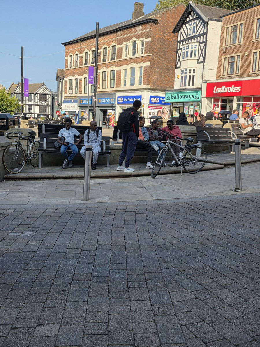 cjsimmins's tweet photo. @TheMekon_Venus @GBNEWS Its already in wigan. https://t.co/Pddy2xPXqY