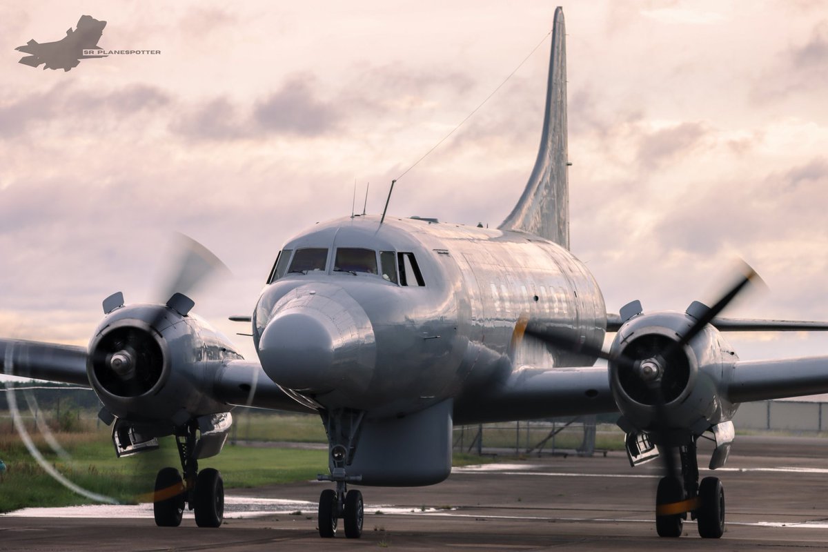 𝗦𝗥_𝗣𝗹𝗮𝗻𝗲𝘀𝗽𝗼𝘁𝘁𝗲𝗿 tweet media