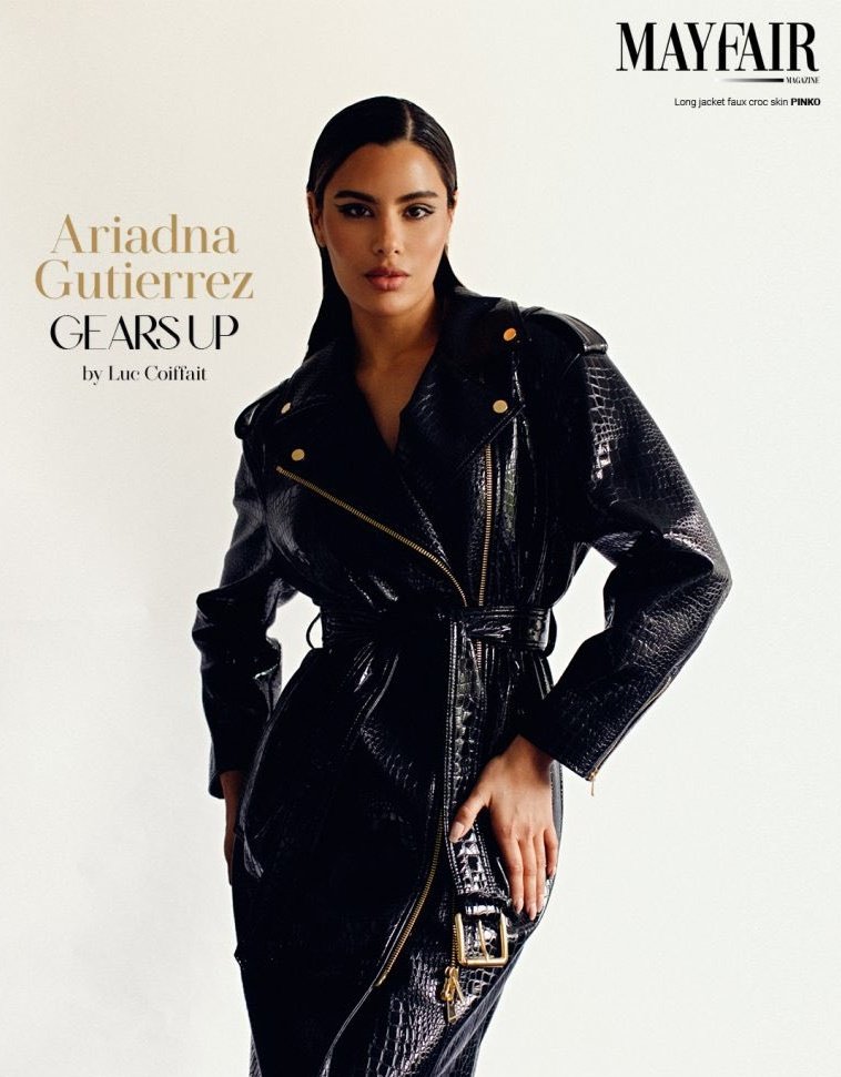 Ariadna es superior a todos.
La cámara la ama.
My  Beautiful girl ✨