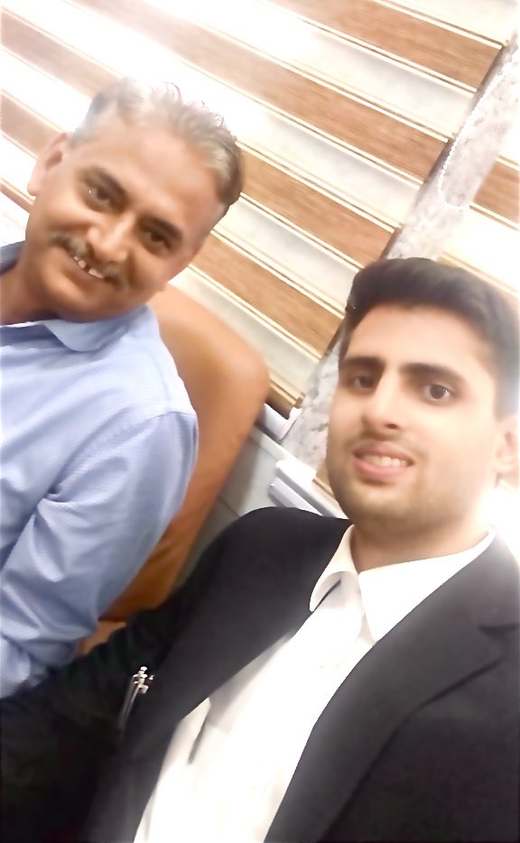 Today at Kashmir Secretariat, I met CM’s son. He even clicked a selfie with me. His simplicity &amp; positive outlook show the great values of Omar Abdullah Ji. Truly inspiring to see such young minds ready to shape J&amp;K’s future. <a href="/OmarAbdullah/">Omar Abdullah</a> <a href="/RahulGandhi/">Rahul Gandhi</a> <a href="/INCIndia/">Congress</a> <a href="/GAMIR_INC/">Ghulam Ahmad Mir</a>