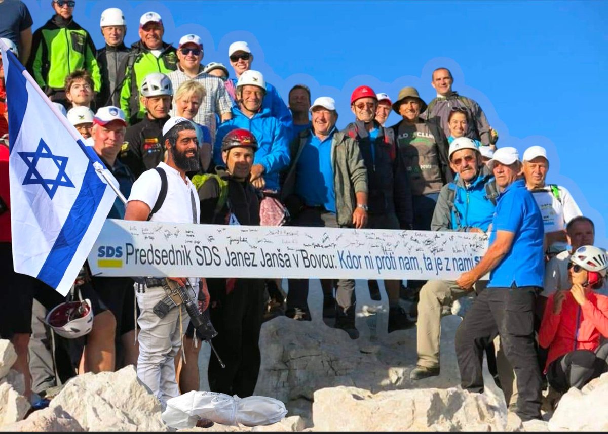 Ali je Slovenija antisemitska država, ker na Aljaževem stolpu ni izraelska zastava vse dni v letu?