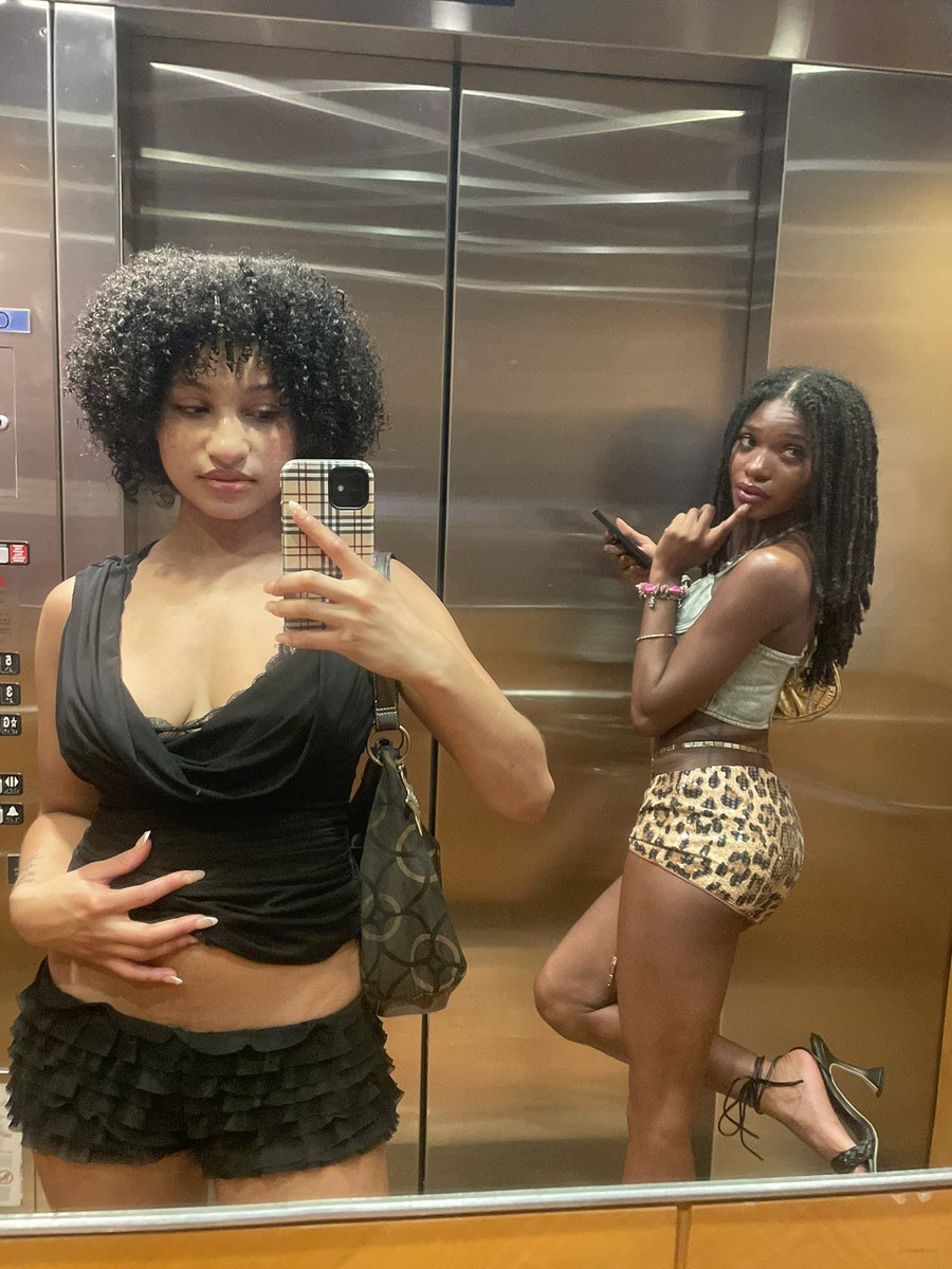 sofiebluum's tweet image. 