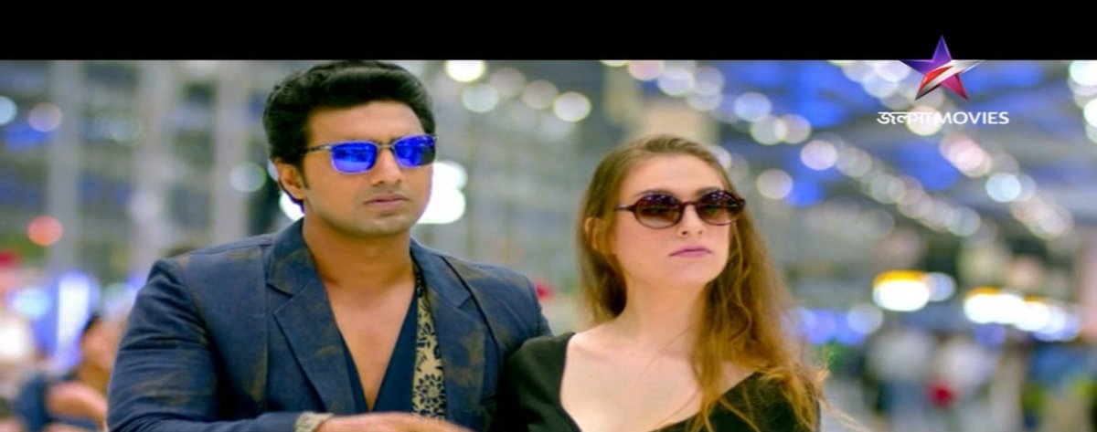 CineBuff2003's tweet photo. Megastar #Dev 's (2016) Comedy Film #KelorKitti Now Showing On #JalshaMovies 🎬
.
.
#Dev
#JisshuSengupta
#AnkushHazra
#SayantikaBanerjee
#MimiChakraborty
#KoushaniMukherjee
#RajaChanda #SVF https://t.co/JBBEklXjT3
