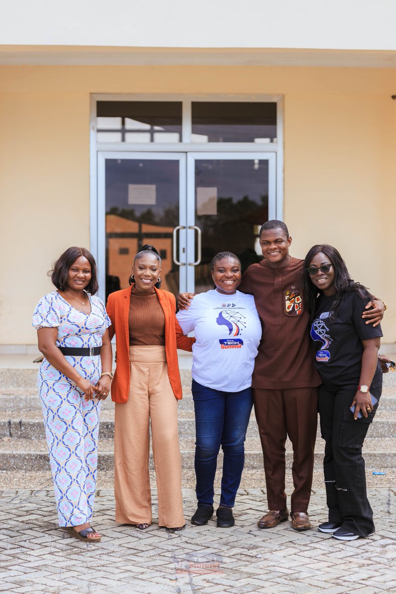 Girls in Tech Summit, Aug 2025,
UEW,
From Non-Tech to Data: How I Bridged the Gap❤️