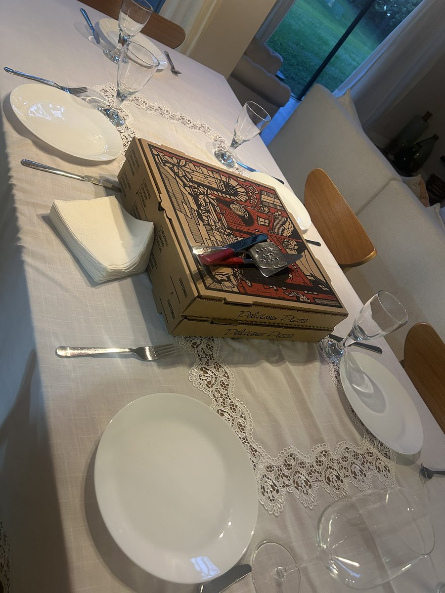 life outside of twitter 💎 (all pics from the last 3 days)