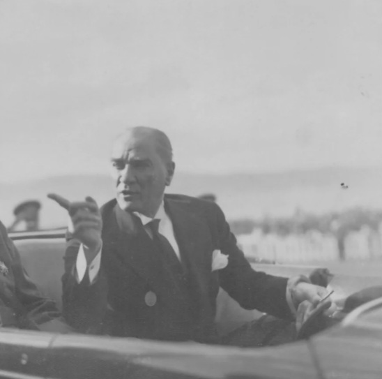 Türkiyeli değil, Türk'üz! 🇹🇷