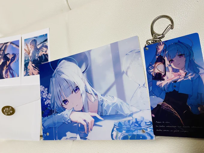 C106購入品 キャロル様 新刊セットとアクリルフォトパネルを購入させていただきました。アクリルフォトパネルのノアが本当に本当に綺麗で美しくて壊れてしまいそうな程で…。本当に買えて良かったなぁと思います。素敵な作品をありがとうございます!
